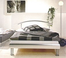 Мебель для спален (кровати и шкафы) 
в Санкт-Петербургских мебельных салонах 
Оптима-М