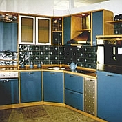 Кухонный гарнитур "Модель 2" (фасад - синий, бук)